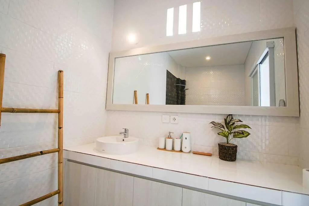 Villa Akmali Seminyak Drupadi 2 Bedrooms W/Pool 5Mins To Beach Ινδονησία