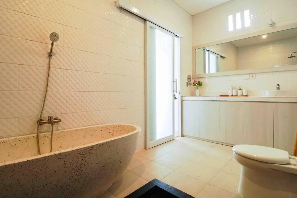 Villa Akmali Seminyak Drupadi 2 Bedrooms W/Pool 5Mins To Beach  Σεμινιάκ