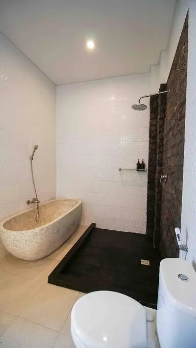 Villa Akmali Seminyak Drupadi 2 Bedrooms W/Pool 5Mins To Beach Indonezja